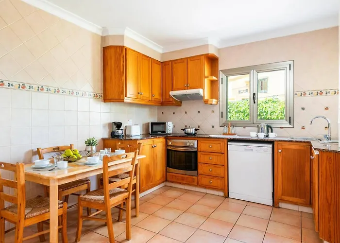 Caballero By Villa Punta Prima (Menorca)